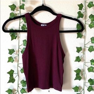maroon neck tank